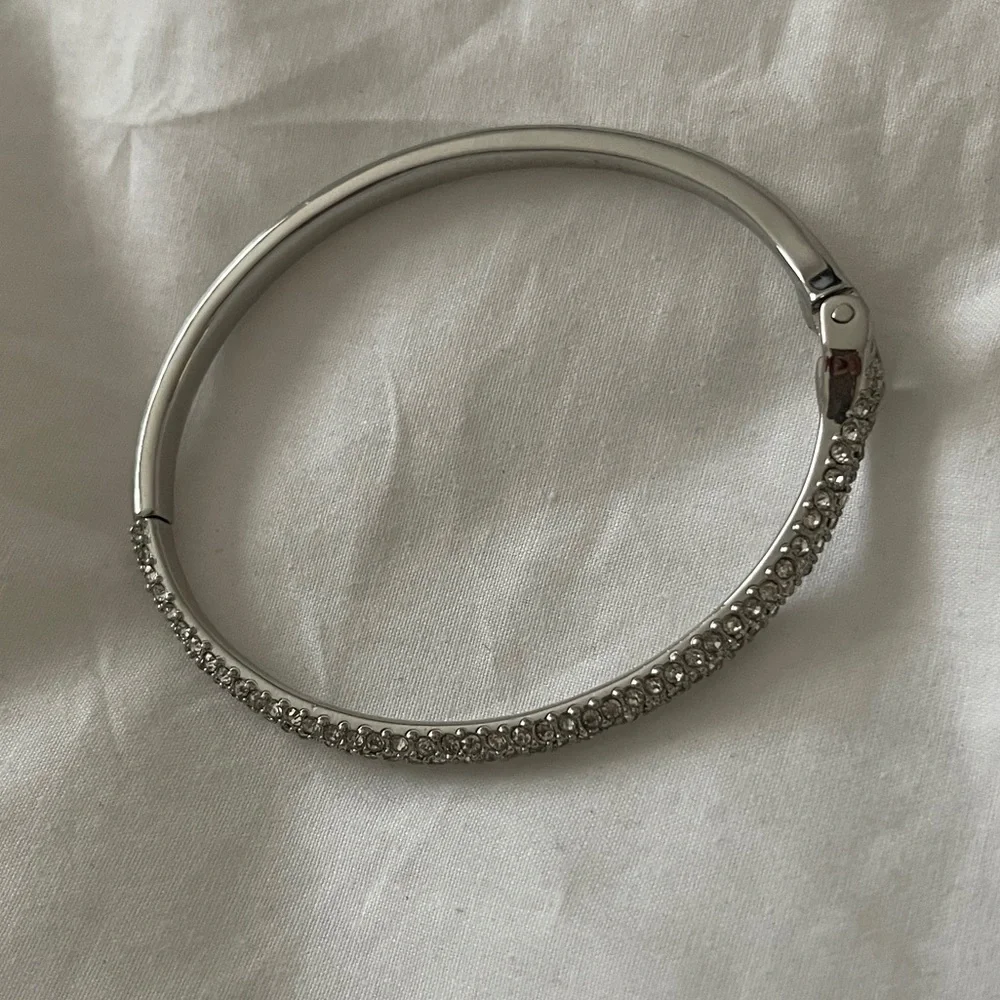 Elegant Jewel print bracelet